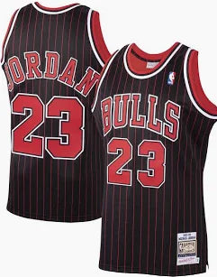 Bulls - Michael Jordan #23 Retro Edition (All Colorways)